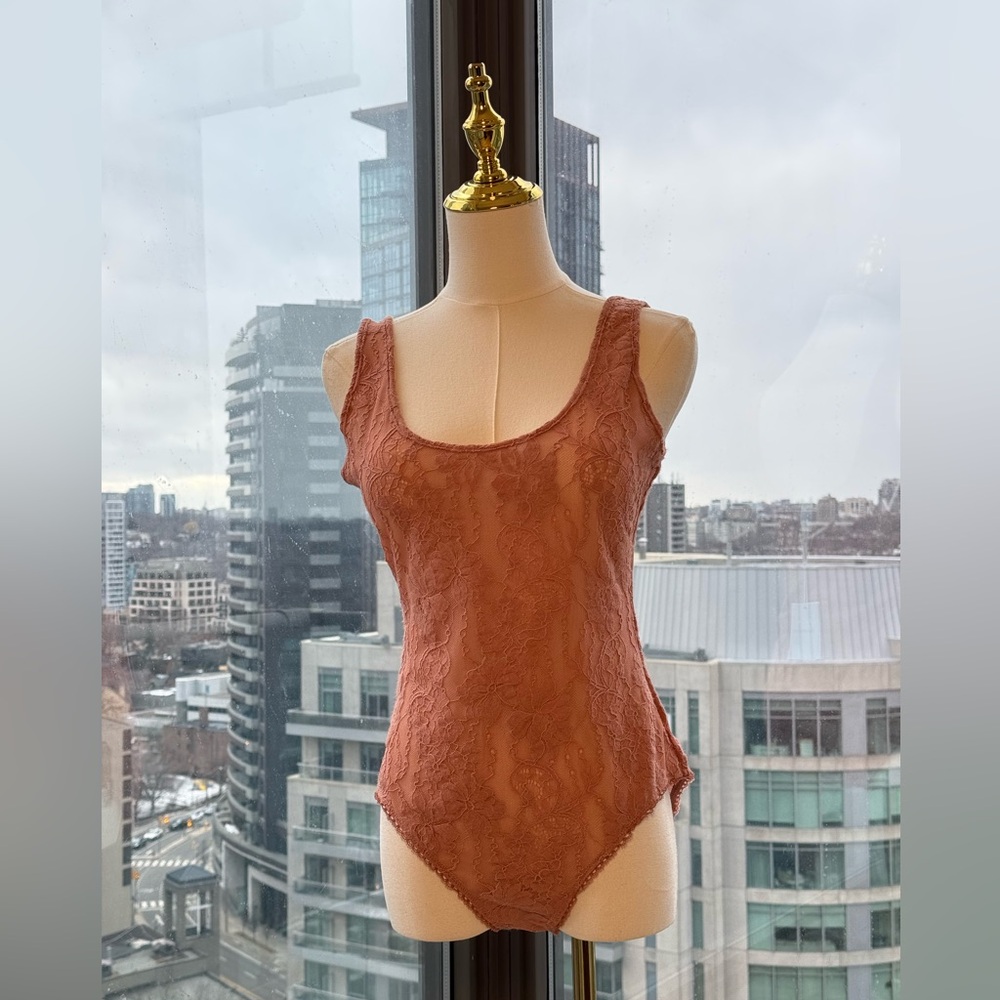 🆕 ZIMMERMANN 🧿 NWT Lace Scoop Neck Bodysuit, Blush - Sz 2 US 6 / 8 - Picture 4 of 13